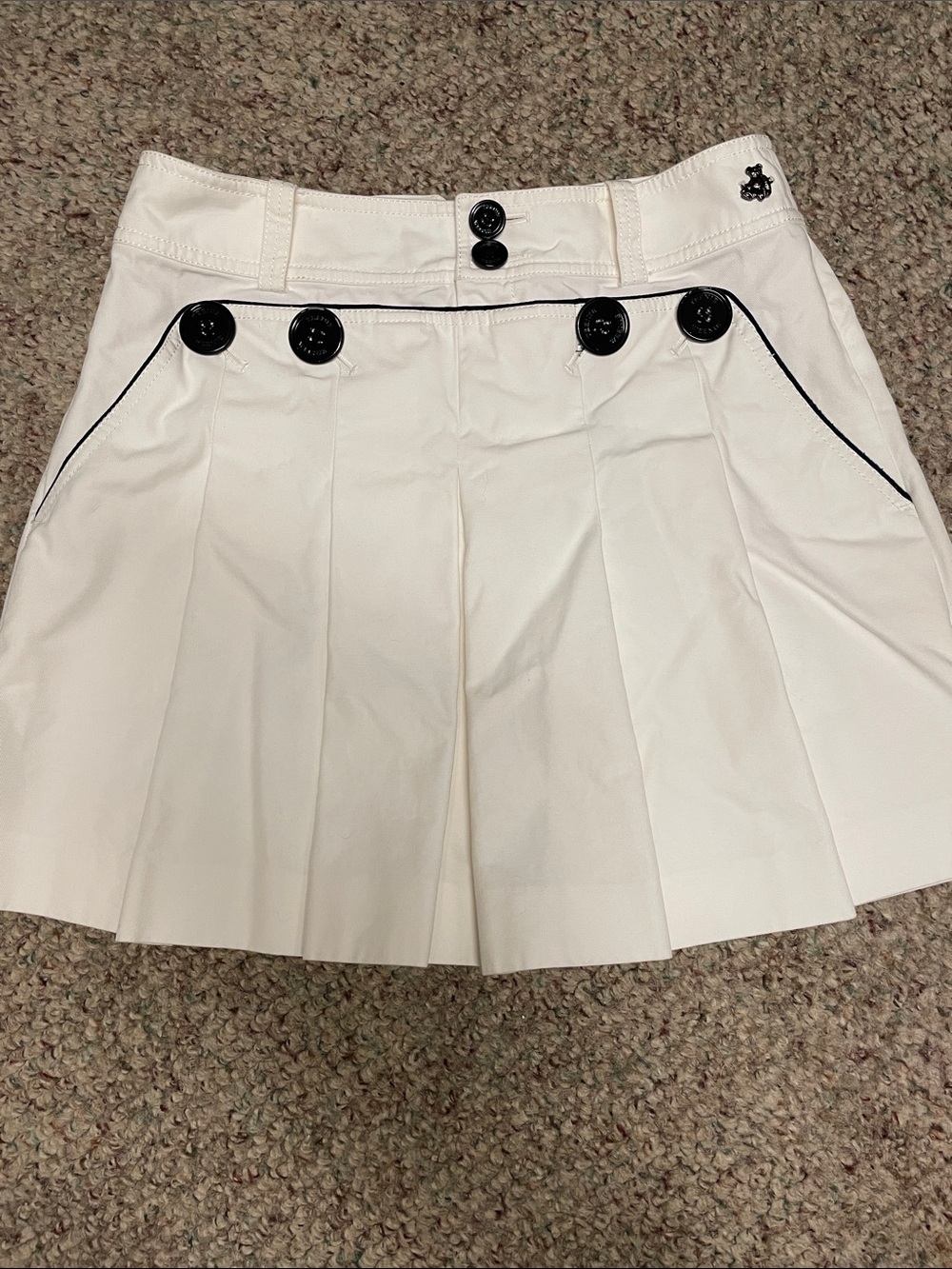 Teenie weenie white pleated blue button sailor/tennis style mini skirt -